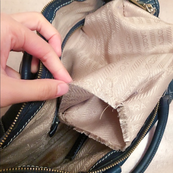 PRADA Bauletto Vitello Daino in Cobalto - Picture 5 of 8